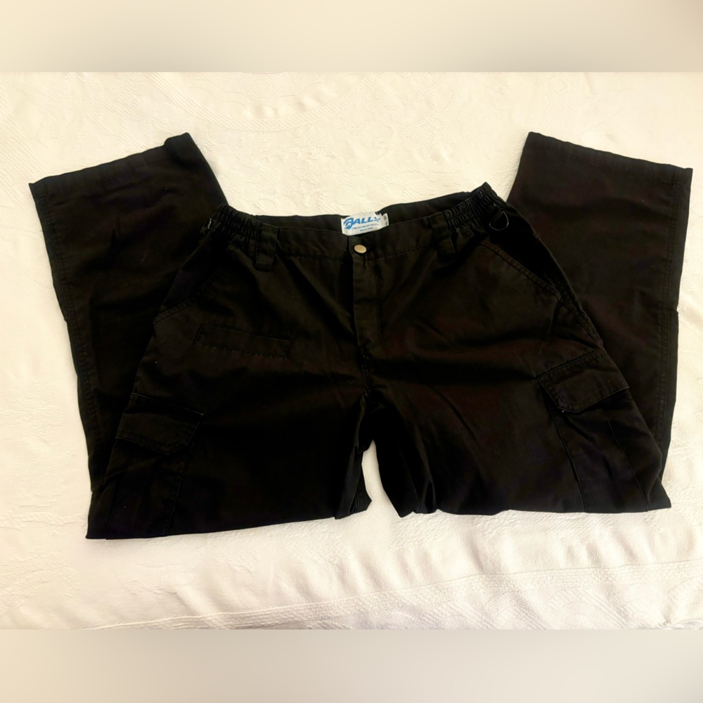 Galls Pants black cargo, men’s sz 10/30, 7 functional pockets, cotton, GUC